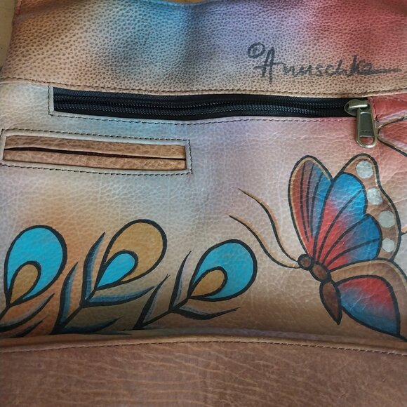 Purse. Im Selling This - Picture 2 of 2